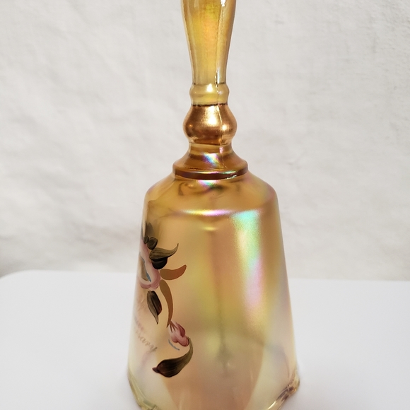 Fenton 50th anniversary amber bell - Picture 10 of 10